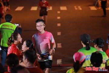BƯỚC CHẠY CHÀO XUÂN THÀNH PHỐ QUẢNG NGÃI 2024 - Ảnh #1249274