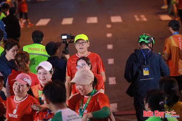 BƯỚC CHẠY CHÀO XUÂN THÀNH PHỐ QUẢNG NGÃI 2024 - Ảnh #1249759