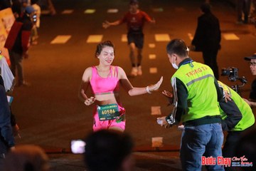 BƯỚC CHẠY CHÀO XUÂN THÀNH PHỐ QUẢNG NGÃI 2024 - Ảnh #1242485