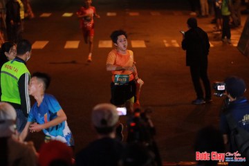 BƯỚC CHẠY CHÀO XUÂN THÀNH PHỐ QUẢNG NGÃI 2024 - Ảnh #1240761