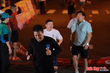 BƯỚC CHẠY CHÀO XUÂN THÀNH PHỐ QUẢNG NGÃI 2024 - Ảnh #1239244