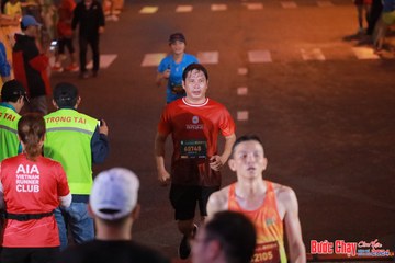 BƯỚC CHẠY CHÀO XUÂN THÀNH PHỐ QUẢNG NGÃI 2024 - Ảnh #1249349