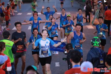 BƯỚC CHẠY CHÀO XUÂN THÀNH PHỐ QUẢNG NGÃI 2024 - Ảnh #1250234