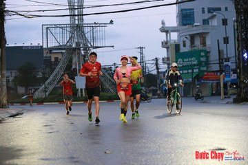 BƯỚC CHẠY CHÀO XUÂN THÀNH PHỐ QUẢNG NGÃI 2024 - Ảnh #1230292