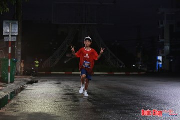 BƯỚC CHẠY CHÀO XUÂN THÀNH PHỐ QUẢNG NGÃI 2024 - Ảnh #1229933