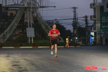 BƯỚC CHẠY CHÀO XUÂN THÀNH PHỐ QUẢNG NGÃI 2024 - Ảnh #1230152