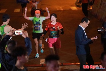 BƯỚC CHẠY CHÀO XUÂN THÀNH PHỐ QUẢNG NGÃI 2024 - Ảnh #1246995