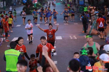 BƯỚC CHẠY CHÀO XUÂN THÀNH PHỐ QUẢNG NGÃI 2024 - Ảnh #1250215