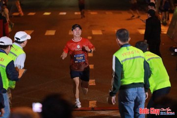 BƯỚC CHẠY CHÀO XUÂN THÀNH PHỐ QUẢNG NGÃI 2024 - Ảnh #1242294