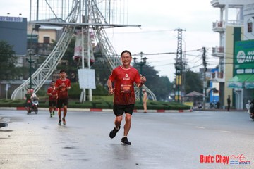 BƯỚC CHẠY CHÀO XUÂN THÀNH PHỐ QUẢNG NGÃI 2024 - Ảnh #1230473