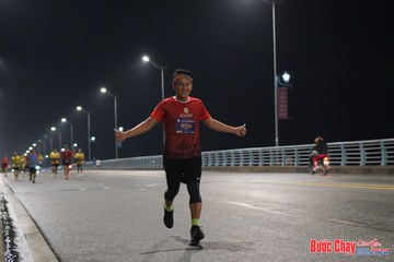 BƯỚC CHẠY CHÀO XUÂN THÀNH PHỐ QUẢNG NGÃI 2024 - Ảnh #1253886