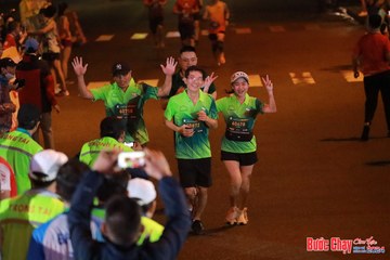 BƯỚC CHẠY CHÀO XUÂN THÀNH PHỐ QUẢNG NGÃI 2024 - Ảnh #1246843