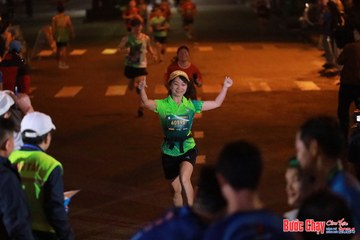 BƯỚC CHẠY CHÀO XUÂN THÀNH PHỐ QUẢNG NGÃI 2024 - Ảnh #1244132