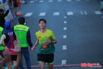 BƯỚC CHẠY CHÀO XUÂN THÀNH PHỐ QUẢNG NGÃI 2024 - Ảnh #1251185