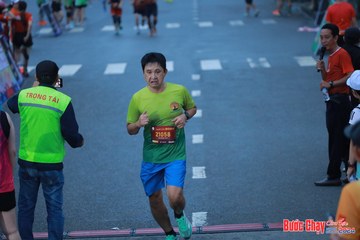 BƯỚC CHẠY CHÀO XUÂN THÀNH PHỐ QUẢNG NGÃI 2024 - Ảnh #1251219