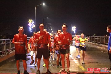 BƯỚC CHẠY CHÀO XUÂN THÀNH PHỐ QUẢNG NGÃI 2024 - Ảnh #1231797