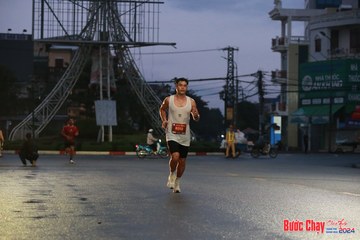 BƯỚC CHẠY CHÀO XUÂN THÀNH PHỐ QUẢNG NGÃI 2024 - Ảnh #1230204