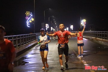 BƯỚC CHẠY CHÀO XUÂN THÀNH PHỐ QUẢNG NGÃI 2024 - Ảnh #1231324