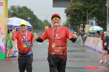 BƯỚC CHẠY CHÀO XUÂN THÀNH PHỐ QUẢNG NGÃI 2024 - Ảnh #1236094