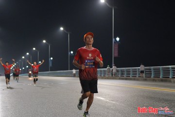 BƯỚC CHẠY CHÀO XUÂN THÀNH PHỐ QUẢNG NGÃI 2024 - Ảnh #1252987