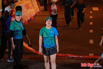 BƯỚC CHẠY CHÀO XUÂN THÀNH PHỐ QUẢNG NGÃI 2024 - Ảnh #1239588