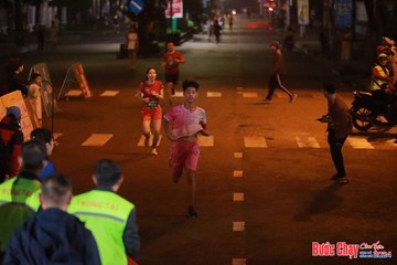BƯỚC CHẠY CHÀO XUÂN THÀNH PHỐ QUẢNG NGÃI 2024 - Ảnh #1241672