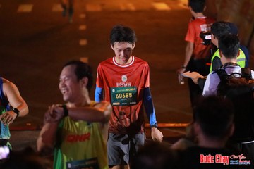 BƯỚC CHẠY CHÀO XUÂN THÀNH PHỐ QUẢNG NGÃI 2024 - Ảnh #1242098