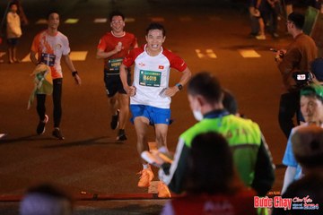BƯỚC CHẠY CHÀO XUÂN THÀNH PHỐ QUẢNG NGÃI 2024 - Ảnh #1243110