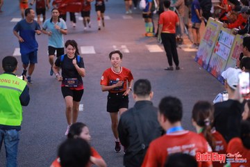 BƯỚC CHẠY CHÀO XUÂN THÀNH PHỐ QUẢNG NGÃI 2024 - Ảnh #1250323
