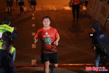 BƯỚC CHẠY CHÀO XUÂN THÀNH PHỐ QUẢNG NGÃI 2024 - Ảnh #1247190