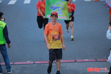 BƯỚC CHẠY CHÀO XUÂN THÀNH PHỐ QUẢNG NGÃI 2024 - Ảnh #1251691
