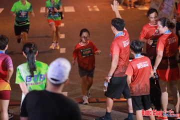 BƯỚC CHẠY CHÀO XUÂN THÀNH PHỐ QUẢNG NGÃI 2024 - Ảnh #1249303