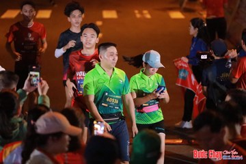 BƯỚC CHẠY CHÀO XUÂN THÀNH PHỐ QUẢNG NGÃI 2024 - Ảnh #1246359