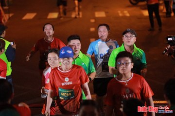 BƯỚC CHẠY CHÀO XUÂN THÀNH PHỐ QUẢNG NGÃI 2024 - Ảnh #1248870