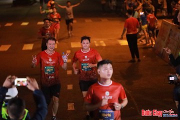 BƯỚC CHẠY CHÀO XUÂN THÀNH PHỐ QUẢNG NGÃI 2024 - Ảnh #1246930