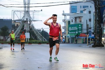 BƯỚC CHẠY CHÀO XUÂN THÀNH PHỐ QUẢNG NGÃI 2024 - Ảnh #1230439
