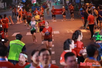 BƯỚC CHẠY CHÀO XUÂN THÀNH PHỐ QUẢNG NGÃI 2024 - Ảnh #1249587
