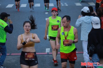 BƯỚC CHẠY CHÀO XUÂN THÀNH PHỐ QUẢNG NGÃI 2024 - Ảnh #1251741