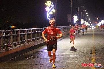 BƯỚC CHẠY CHÀO XUÂN THÀNH PHỐ QUẢNG NGÃI 2024 - Ảnh #1232446