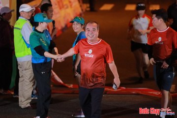 BƯỚC CHẠY CHÀO XUÂN THÀNH PHỐ QUẢNG NGÃI 2024 - Ảnh #1239454