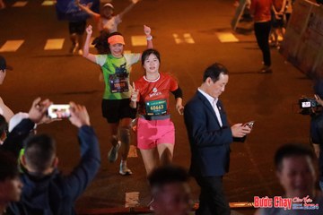 BƯỚC CHẠY CHÀO XUÂN THÀNH PHỐ QUẢNG NGÃI 2024 - Ảnh #1246978