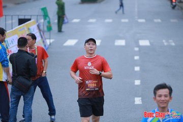 BƯỚC CHẠY CHÀO XUÂN THÀNH PHỐ QUẢNG NGÃI 2024 - Ảnh #1252203
