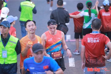 BƯỚC CHẠY CHÀO XUÂN THÀNH PHỐ QUẢNG NGÃI 2024 - Ảnh #1220530