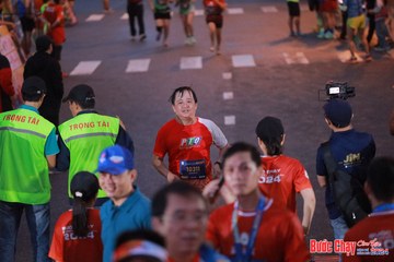 BƯỚC CHẠY CHÀO XUÂN THÀNH PHỐ QUẢNG NGÃI 2024 - Ảnh #1250000