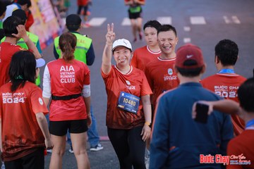 BƯỚC CHẠY CHÀO XUÂN THÀNH PHỐ QUẢNG NGÃI 2024 - Ảnh #1250460