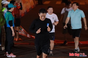 BƯỚC CHẠY CHÀO XUÂN THÀNH PHỐ QUẢNG NGÃI 2024 - Ảnh #1239221