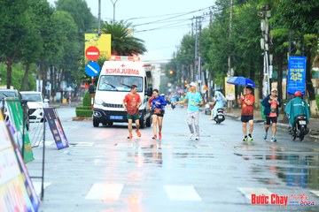 BƯỚC CHẠY CHÀO XUÂN THÀNH PHỐ QUẢNG NGÃI 2024 - Ảnh #1238534