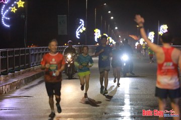 BƯỚC CHẠY CHÀO XUÂN THÀNH PHỐ QUẢNG NGÃI 2024 - Ảnh #1232491