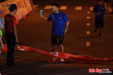 BƯỚC CHẠY CHÀO XUÂN THÀNH PHỐ QUẢNG NGÃI 2024 - Ảnh #1239140