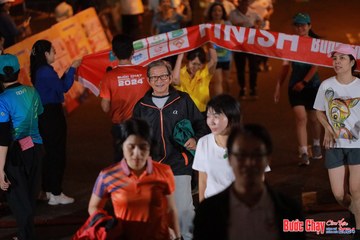 BƯỚC CHẠY CHÀO XUÂN THÀNH PHỐ QUẢNG NGÃI 2024 - Ảnh #1240367
